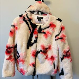 women’s s/m faux fur cherry blossoms by Levivel